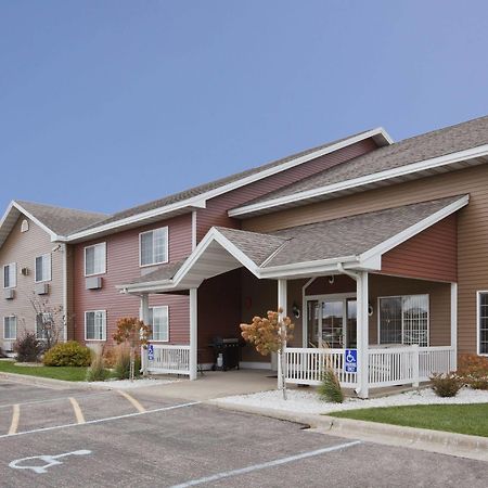 Paynesville Inn & Suites Zewnętrze zdjęcie