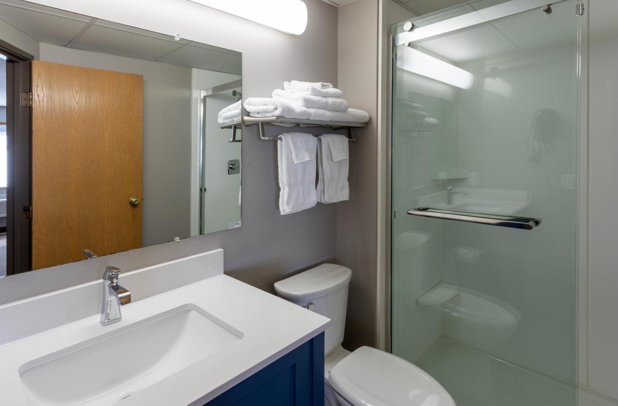 Paynesville Inn & Suites Zewnętrze zdjęcie
