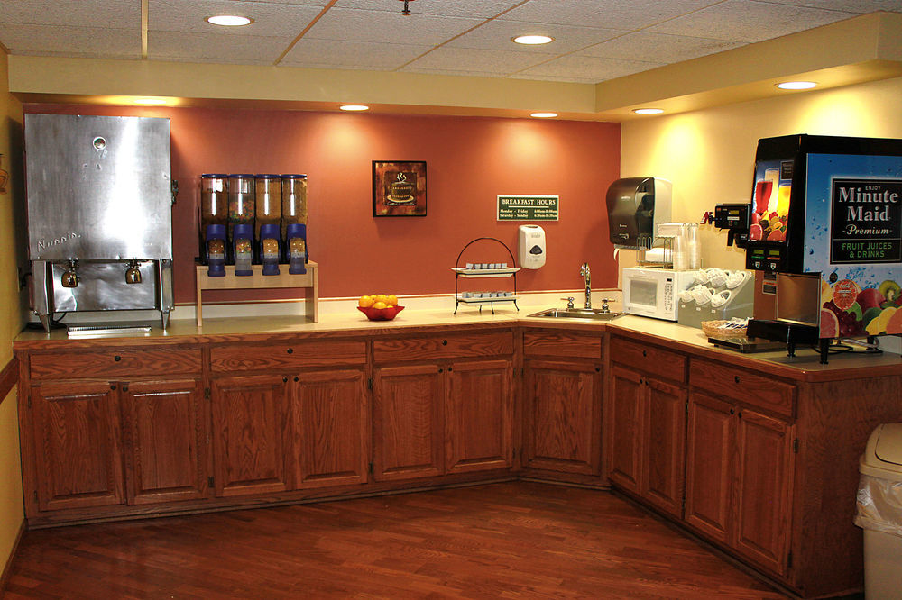 Paynesville Inn & Suites Zewnętrze zdjęcie