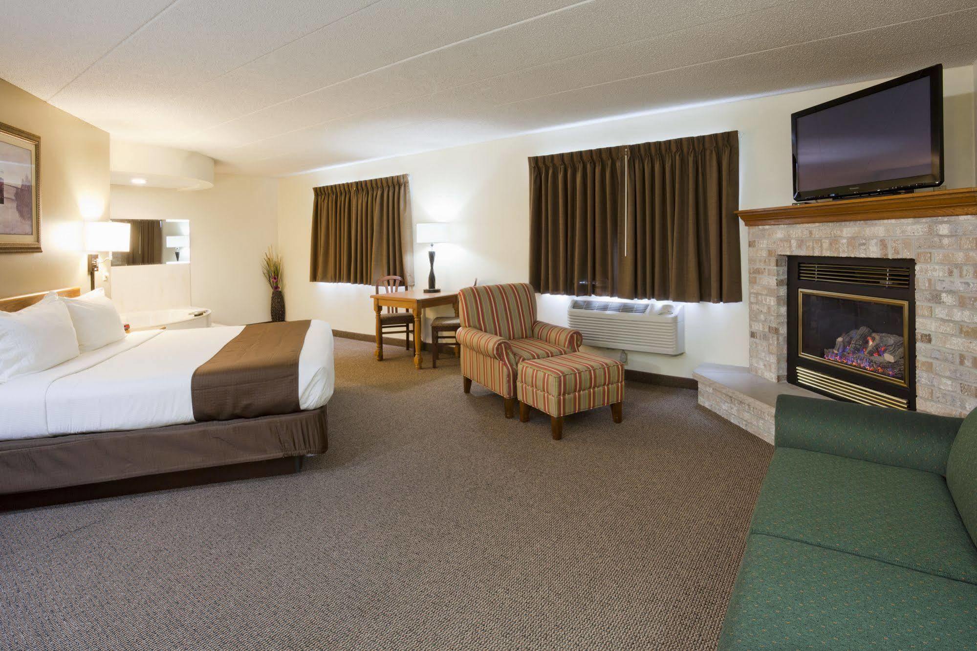 Paynesville Inn & Suites Zewnętrze zdjęcie